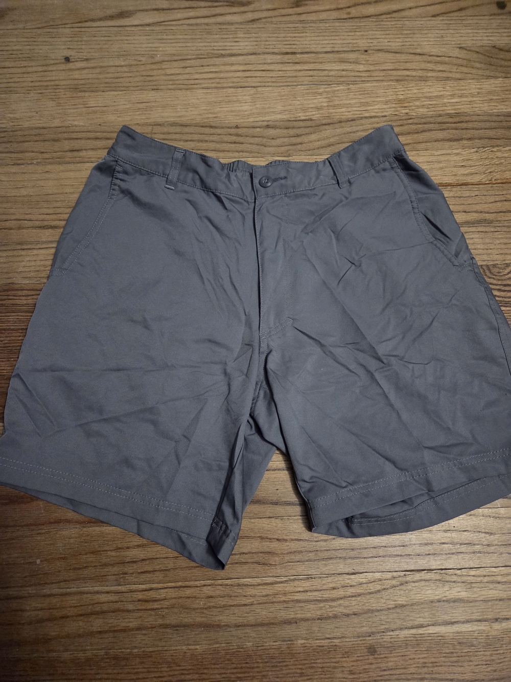 Columbia Men's Charcoal Gray Shorts